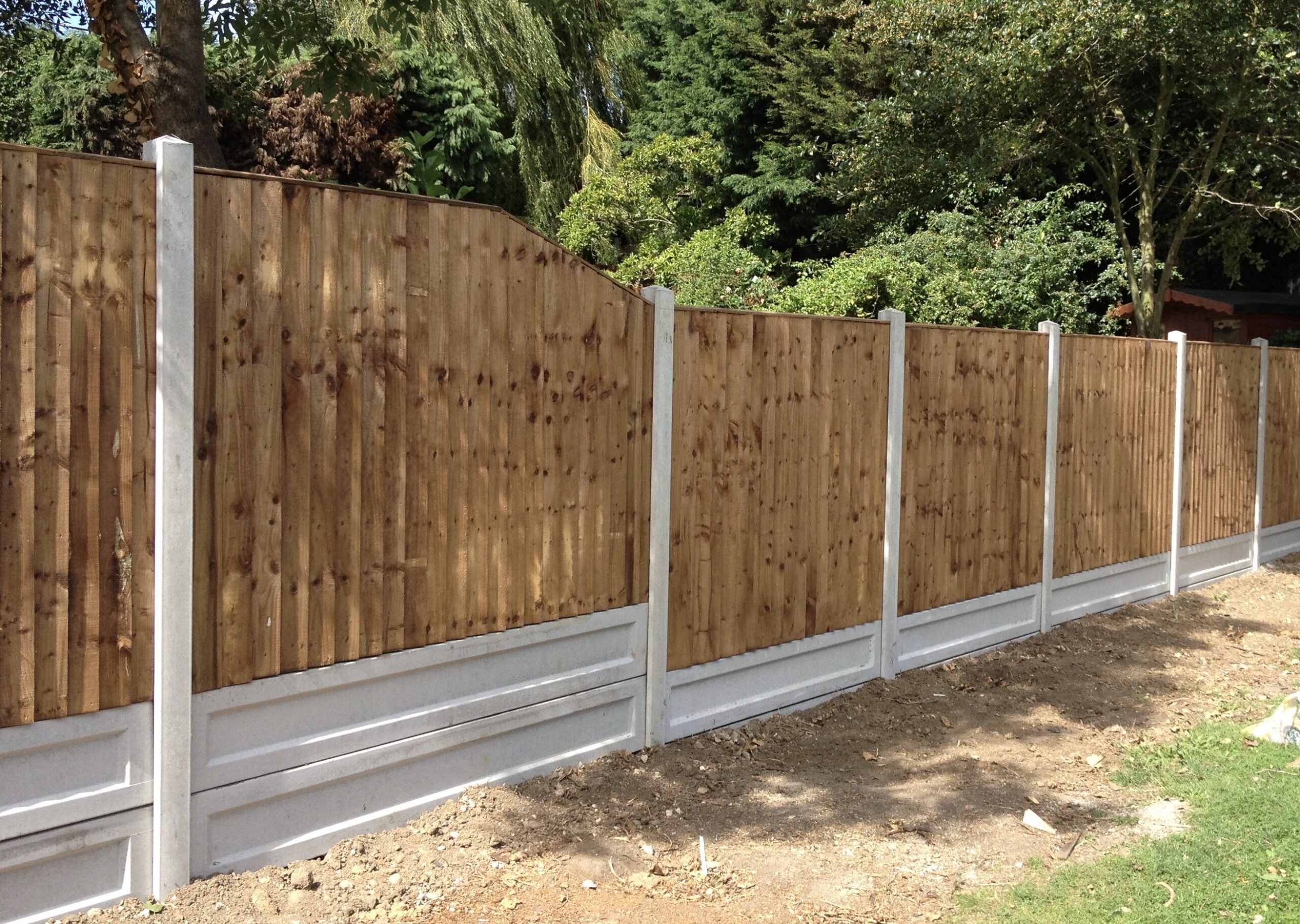 Leyton Fencing Decking & Landscaping