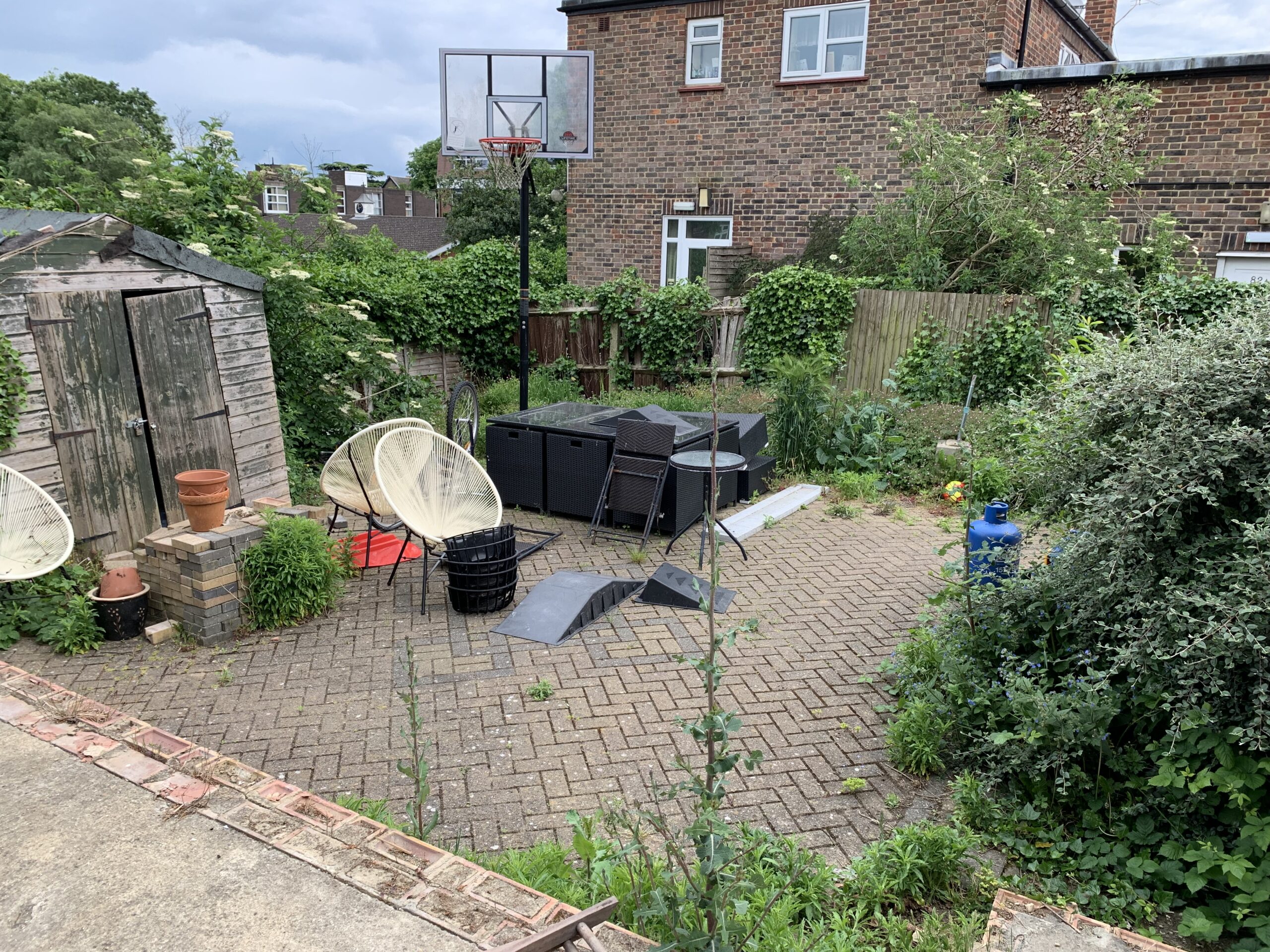 Leyton Fencing Decking & Landscaping