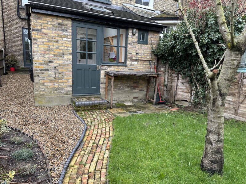 Leyton Fencing Decking & Landscaping