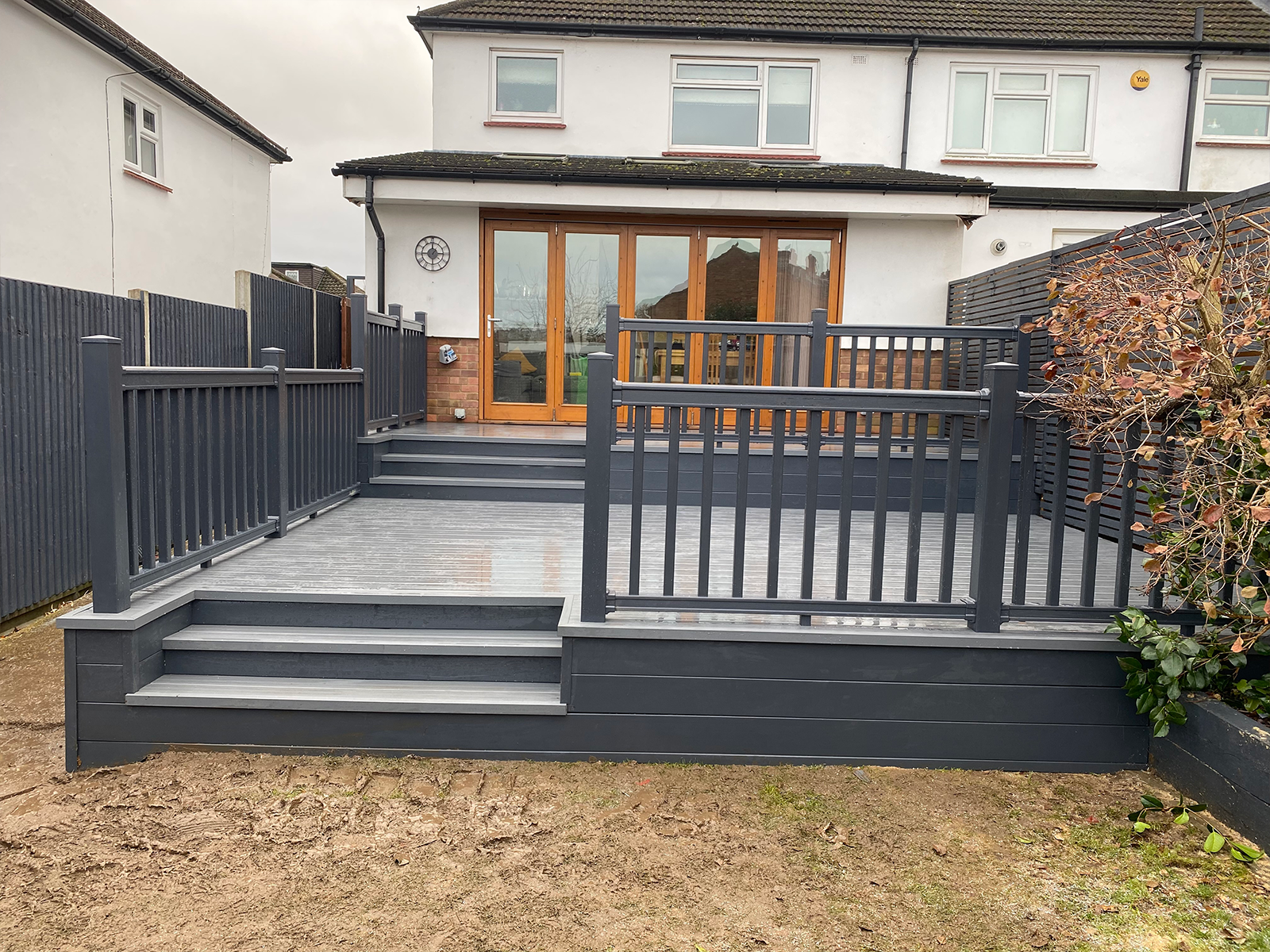 Leyton Fencing Decking & Landscaping